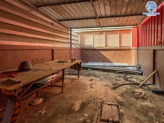 *****อาคารพาณิชย์มือสองย่านนครปฐม ม.สิวารัตน์10 บางเลน เนื้อที่ 19.5 ตร.ว. ฟังก์ชัน 2 ห้องนอน 2 ห้องน้ำ สามารถลงทุนทำธุรกิจได้ ทำเลติดถ.346 เดินทางสะดวก เชื่อมต่อถ.บางบัวทอง-สุพรรณบุรี, ถ.บางบัวทอง-บางพูน ใกล้เทสโก้ โลตัส บางเลน ราคาสุดคุ้มต่ำกว่าราคาประเมิน!